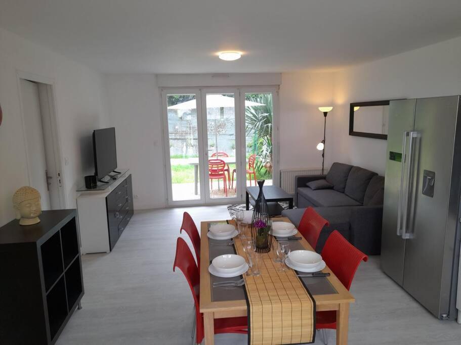 Appartements Lannion Proche Centre, Cotes De Granit Rose Exterior foto
